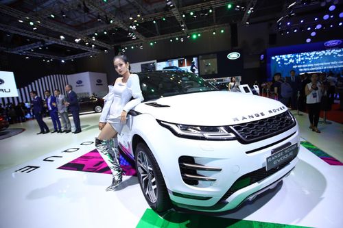 Cận cảnh Range Rover Evoque 2020 giá hơn 4 tỷ đồng tại Việt Nam