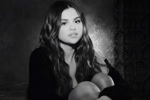 Ca khúc mới của Selena Gomez gây xôn xao, nhắm đến Justin Bieber?