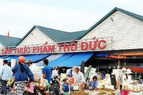 Tuyên truyền thương nhân bỏ rác đúng nơi quy định
