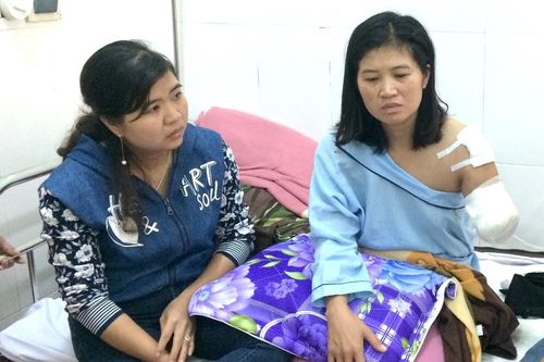 Cô giáo bị tai nạn mất cánh tay khi đến trường xa 130 km đã có tin vui