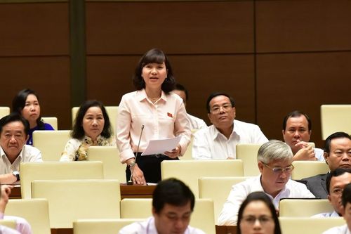 Công nhân băn khoăn không biết gửi con cho ai khi giáo viên được nghỉ ngày thứ Bảy