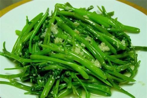 Sai lầm thường gặp khi luộc rau nạp thêm chất độc hại vào cơ thể