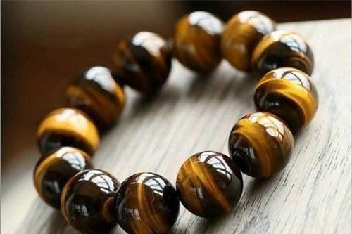 15 loại đá phong thủy mệnh Kim hợp làm bảo bối hộ thân, tránh mọi đen đủi