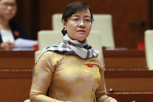 Nữ ĐBQH nghẹn ngào tranh luận về làm thêm giờ