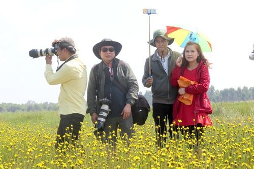 Đồng hành cùng du lịch