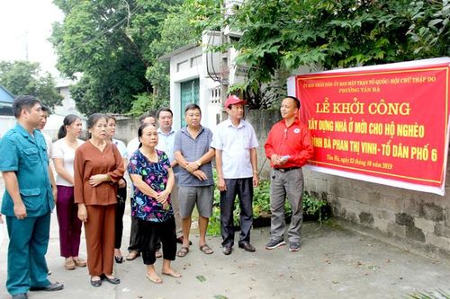 Khởi công xây dựng nhà ở cho hộ nghèo phường Tân Hà