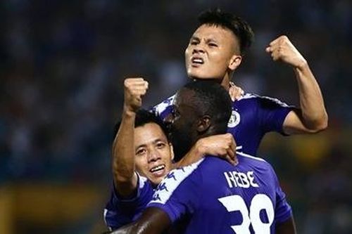 Hà Nội nhận Cup tại Cửa Ông, vị trí thứ 3 vẫn chưa rõ ràng