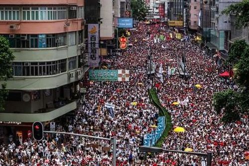 Hong Kong chính thức 'khai tử' dự luật dẫn độ