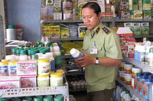 Quản lý vật tư nông nghiệp: Vẫn nhiều khó khăn