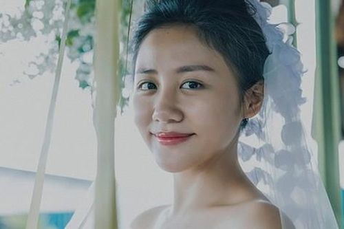 Lấy chuyện hôn nhân làm trò PR, Văn Mai Hương nói gì trước 'gạch đá' dư luận?
