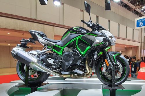 'Siêu nakedbike' Kawasaki Z H2 ra mắt tại Tokyo, mạnh gần 200 mã lực