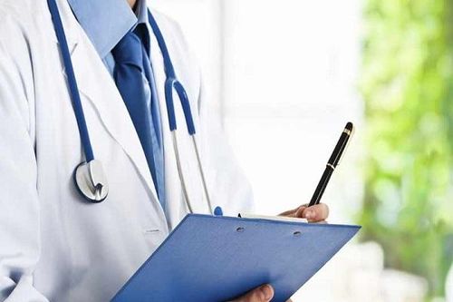 Cán bộ trực tiếp làm chuyên môn y tế được phụ cấp ưu đãi nghề