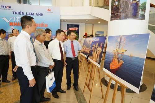 Vietsovpetro phối hợp với TTXVN tổ chức Triển lãm ảnh 'Việt Nam - Nhìn từ biển'