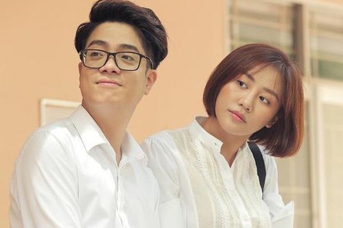 Sau tin đồn kết hôn, Văn Mai Hương và Bùi Anh Tuấn xây lâu đài tình ái