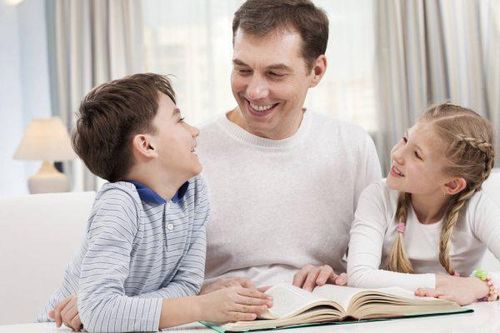Bí quyết dạy con trong xã hội hiện đại: 5 không trách, 6 không mắng