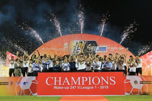 'Bữa tiệc' bàn thắng, khép lại sân chơi V.League 2019
