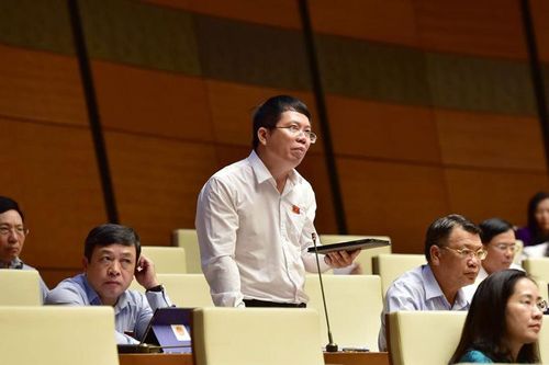 Về hưu bị kỷ luật: Phải giảm, truất lương hưu