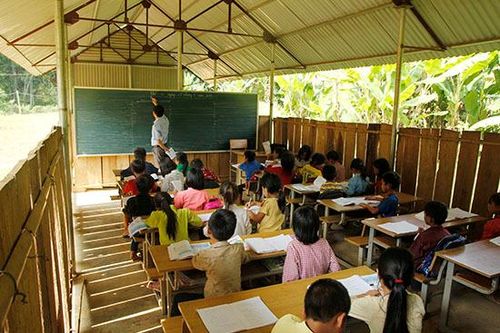 Gian nan 'gieo chữ' trên non