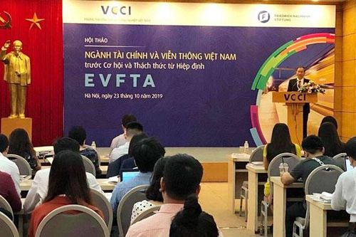 Tài chính, viễn thông thuộc nhóm có cách thức tiếp cận đặc biệt