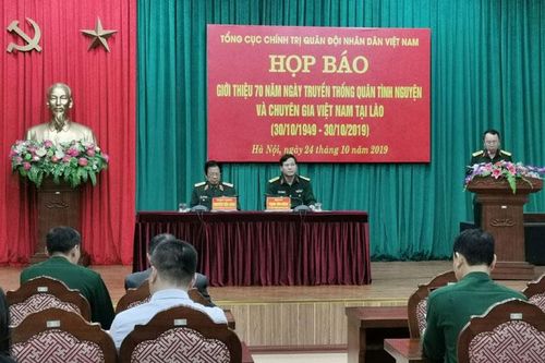 Nhiều hoạt động kỷ niệm 70 năm Ngày truyền thống quân tình nguyện và chuyên gia Việt Nam tại Lào