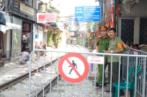 'Xóm cà phê đường tàu' bị từ chối hoạt động trở lại