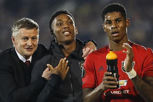 Ole Solskjaer: 'Hàng công MU như những kẻ vô hình vậy'