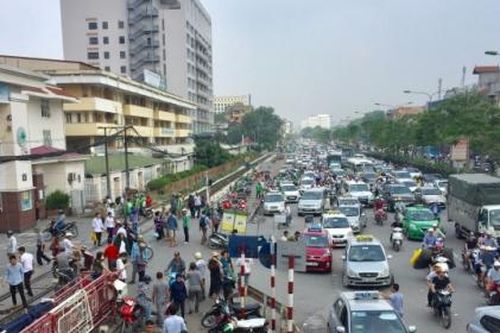 Hà Nội: Lấy ý kiến phân vùng dừng hoạt động của xe máy và thu phí phương tiện vào nội đô