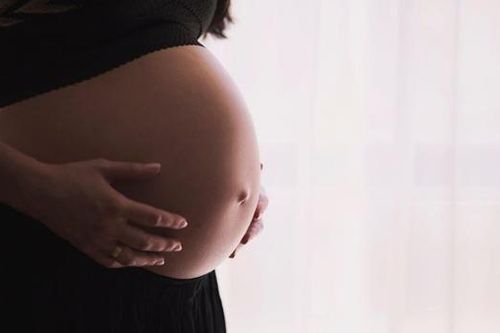 Đình chỉ bác sĩ siêu âm trong vụ trẻ sơ sinh không có mặt