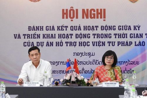 Hội nghị đánh giá kết quả hoạt động giữa kỳ của Dự án hỗ trợ Học viện Tư pháp Quốc gia Lào