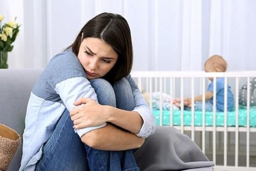 Trầm cảm sau sinh: Những 'tội ác' không thể ngờ từ người mẹ