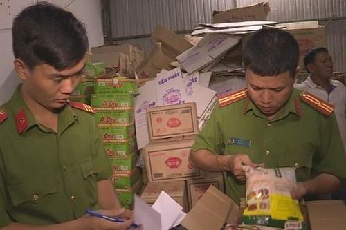 Đắk Lắk: Khởi tố kẻ tuồn gần 12 tấn hạt nêm giả ra thị trường