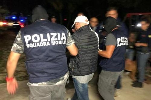 Tin tức thế giới 25/10: Italy phá đường dây mafia tuồn chất liệu độc vào Trung Quốc để sản xuất giày