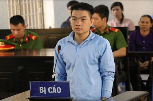Dùng xà beng đánh bạn nhậu suýt chết vì… không uống rượu phạt