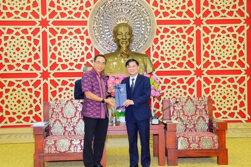 Đại sứ Thái Lan cam kết thúc đẩy mở rộng hợp tác trên nhiều lĩnh vực với Nghệ An