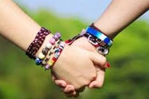 Đốt một đời lạt lẽo