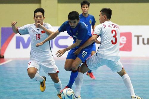 CĐV Thái Lan: 'Chúng ta sẽ trở lại ngôi vua bóng đá Đông Nam Á'