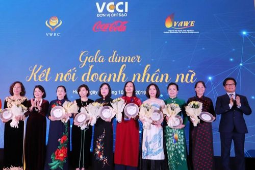 10 nữ doanh nhân Việt Nam được vinh danh trong ASEAN năm 2019