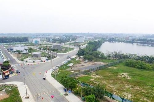 'Không có chuyện mua đất nền sau 6 tháng lãi gấp đôi'