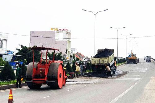 Cơ bản khắc phục xong hư hỏng mặt đường Quốc lộ 1