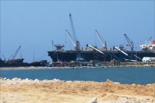 Kinh tế Xây dựng - Giao thông Thi công bến số 2 Cảng Chân Mây: Gấp rút hoàn thiện các hạng mục cơ bản
