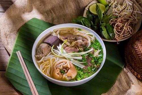 Những món ăn ngon ngất ngây, đậm đà ẩm thực xứ Huế