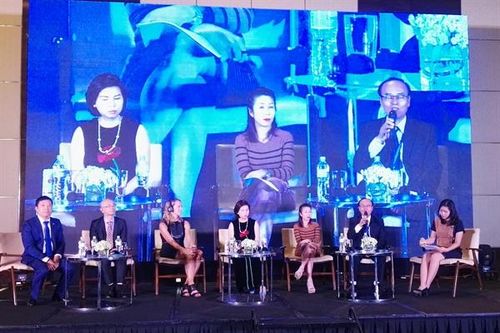Vinh danh 10 doanh nhân nữ Việt Nam là doanh nhân ASEAN