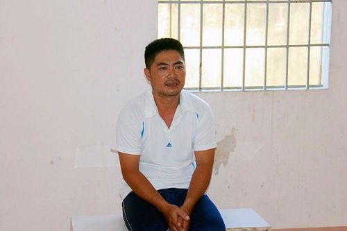 'Quý bà' Vĩnh Long dan díu phi công trẻ, bị dọa tung clip nóng tống tiền