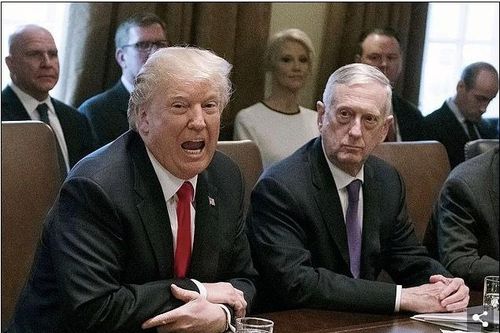 'Thâm cung bí sử' của ông Trump và lãnh đạo Lầu Năm Góc