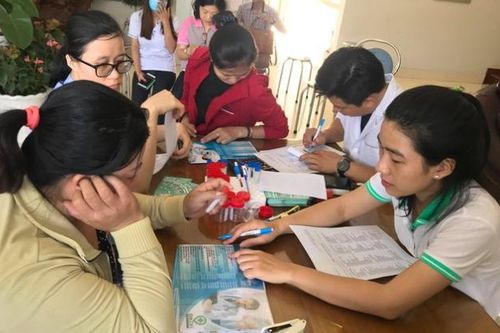Hơn 1.000 công nhân ở Sài Gòn được tầm soát ung thư miễn phí