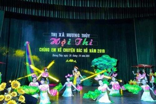 Giáo dục Góc HS-SV Học sinh Hương Thủy thi kể chuyện về Bác Hồ