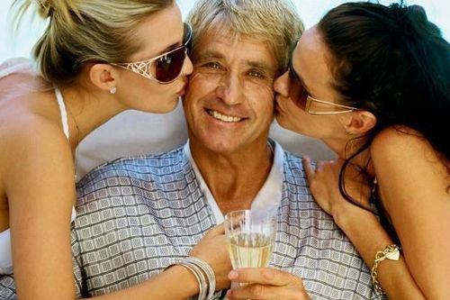 Lối thoát duy nhất của sinh viên Anh hành nghề mại dâm trả học phí