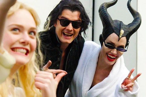 Angelina Jolie hài hước ở hậu trường 'Maleficent 2'