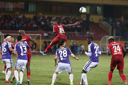 Hà Nội FC lên tiếng về bàn thắng gây tranh cãi vào lưới TP Hồ Chí Minh
