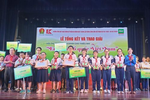 Hơn 900.000 lượt thi tài sân chơi 'Em yêu Tổ quốc Việt Nam' năm 2019